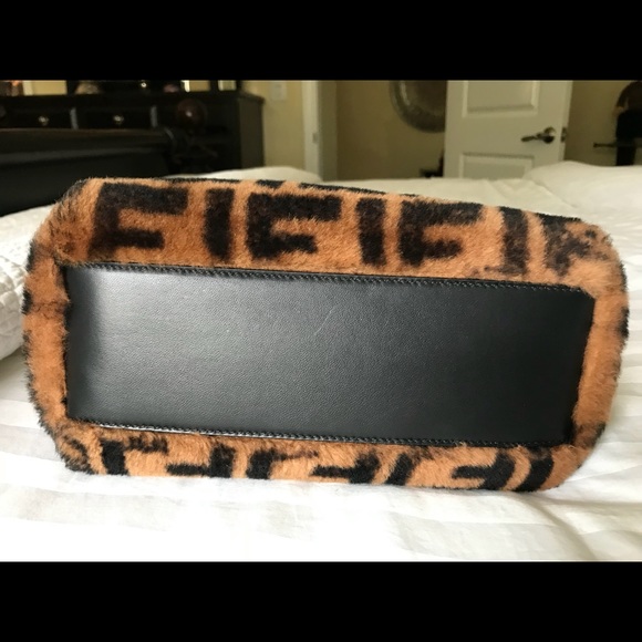 Fendi peekaboo - Picture 5 of 8